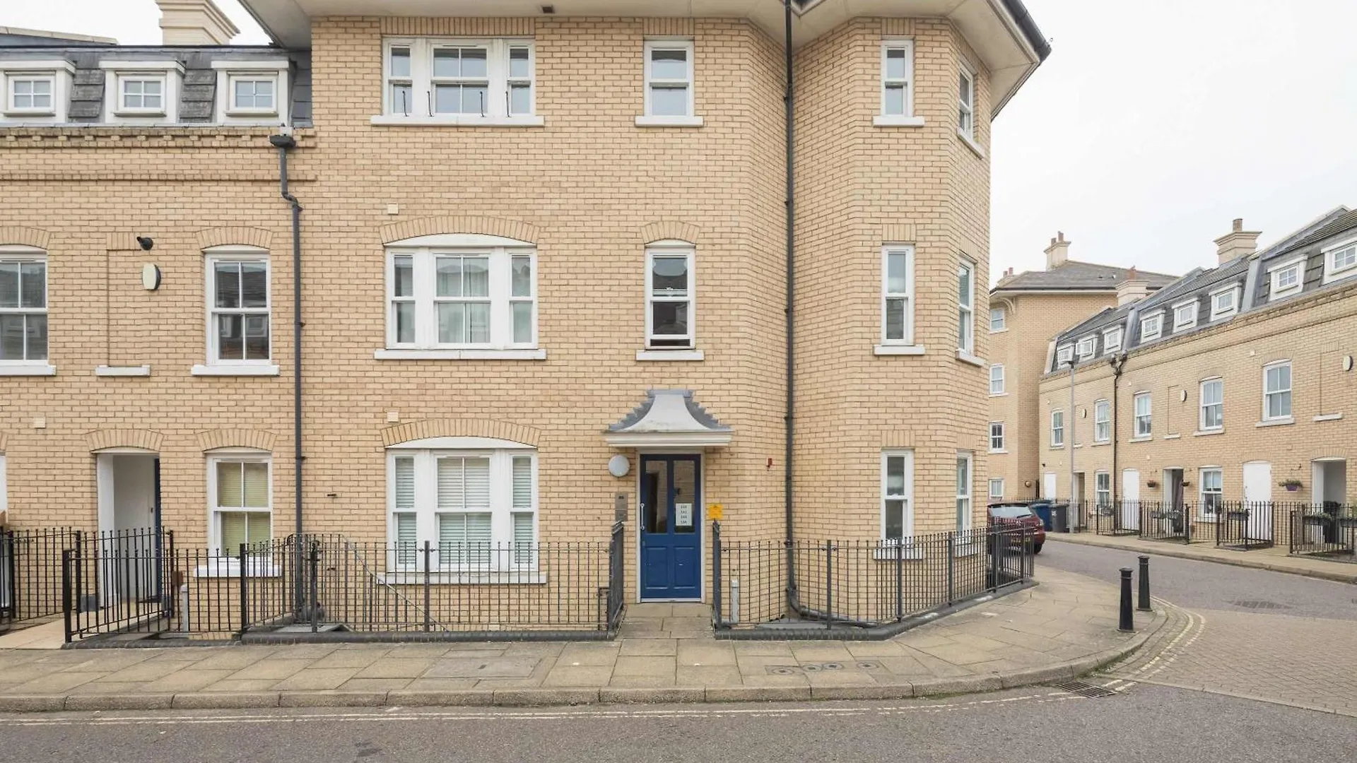 Fabulous Central 3Bed Apt - With Parking Cambridge